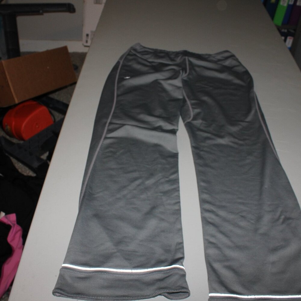 Green New Balance Pants Size Small